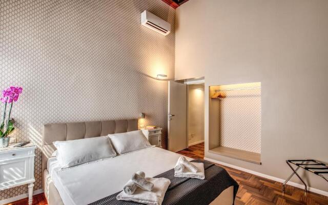 The Spanish steps apartment 67