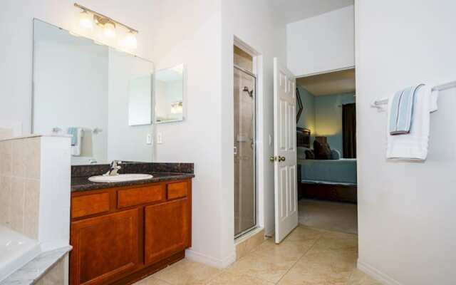 Crystal Cove - 4704 Blue By Fairytale VR