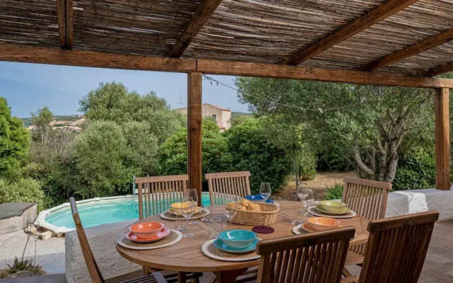 Villa Isa 6 in Altura