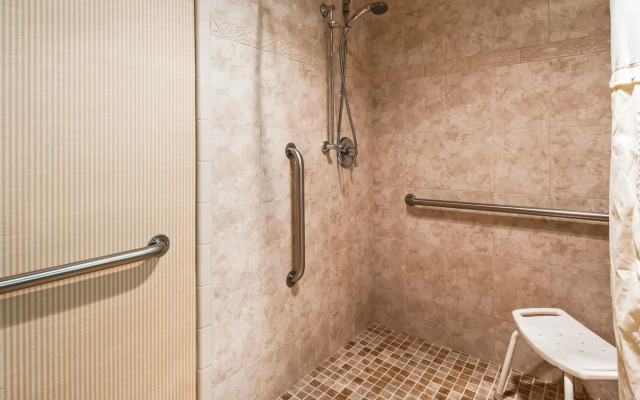 Lompoc Valley Inn & Suites
