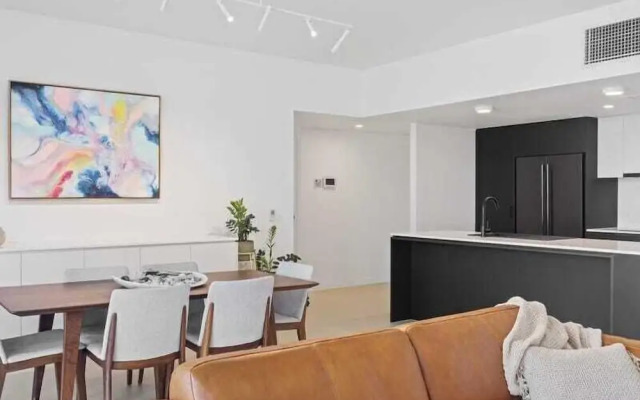 Swell Apartments - by Burleigh Letting