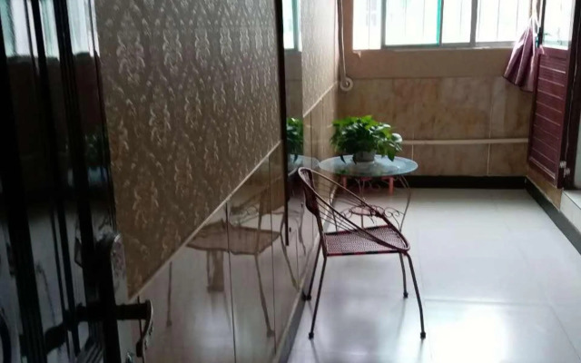 Xianyang Xingfu Hotel