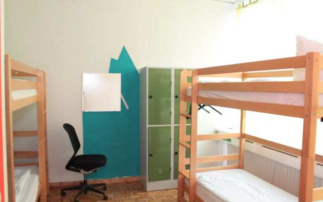 Hostel City Bed 2