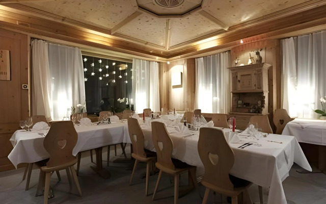 Hotel Crusch Alba