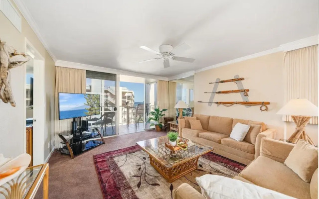 Royal Kahana 701