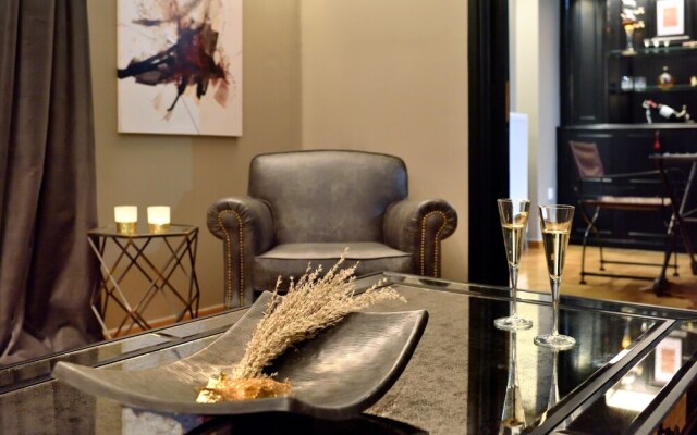 Altius Kolonaki Lodge by K&K