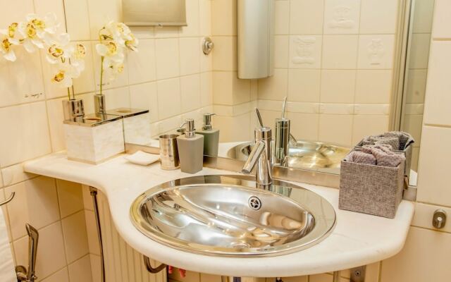 Beautiful apartment at Glyfada-Athens