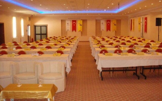 Altinyazi Otel