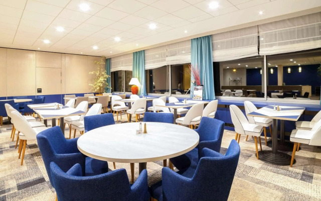 Hôtel Mercure Macon Bord de Saône