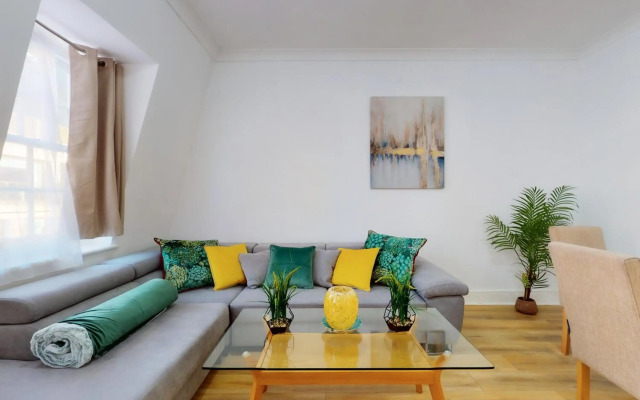Park Lane Apartments - Clarges St