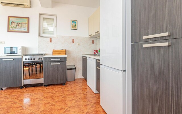 Nice Home in Rogoznica With Outdoor Swimming Pool, Wifi and 4 Bedrooms