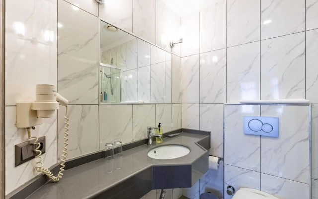 Seraglio Hotel & Suites