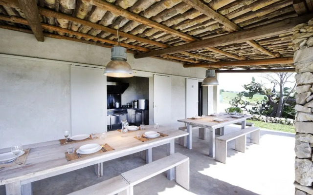 Tenuta busulmone Noto villa e piscina