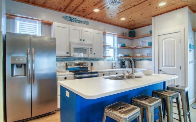 Villa Blue - 4 Br Home