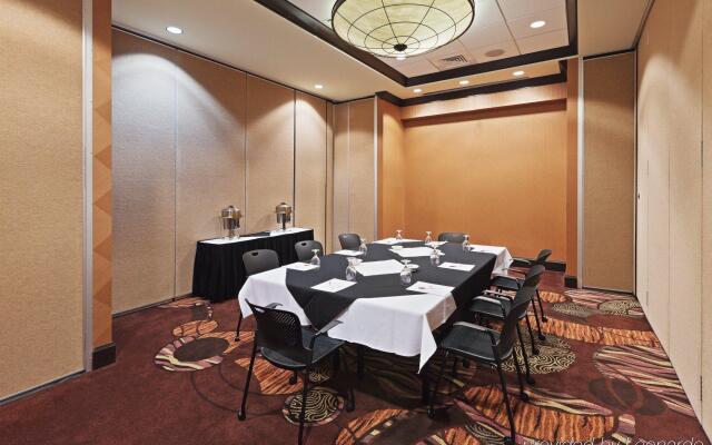 Crowne Plaza Dallas Downtown by IHG