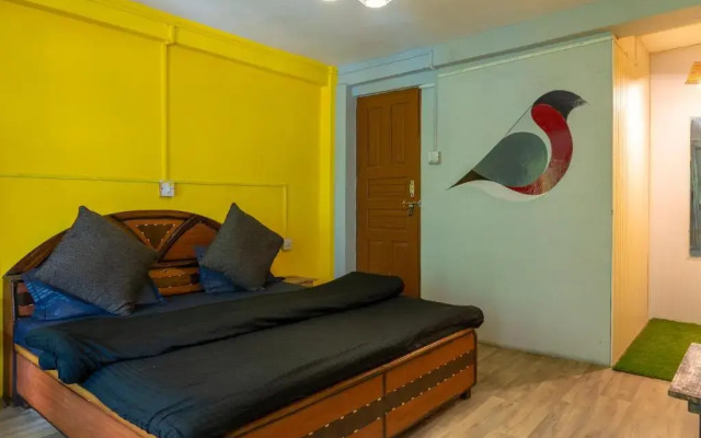 Whoopers Hostel Tosh