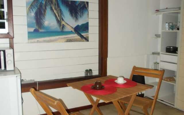 Apartment with One Bedroom in Le Diamant, with Pool Access, Terrace And Wifi - 2 Km From the Beach