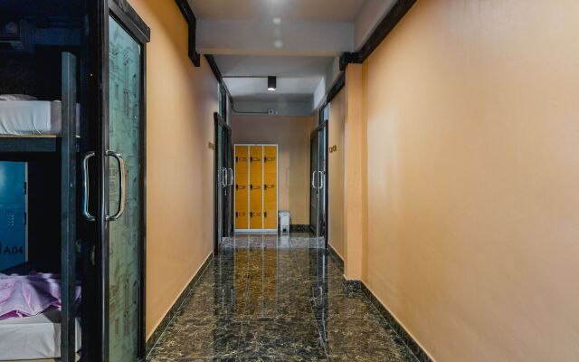 The Guest Hotel - Hostel