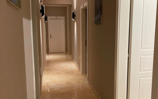 Bobi Hotel