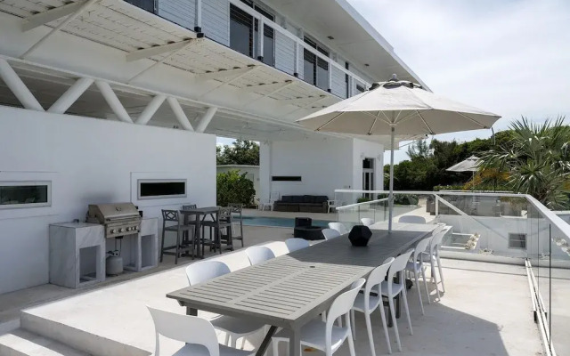 Sky Cove by Eleuthera Vacation Rentals