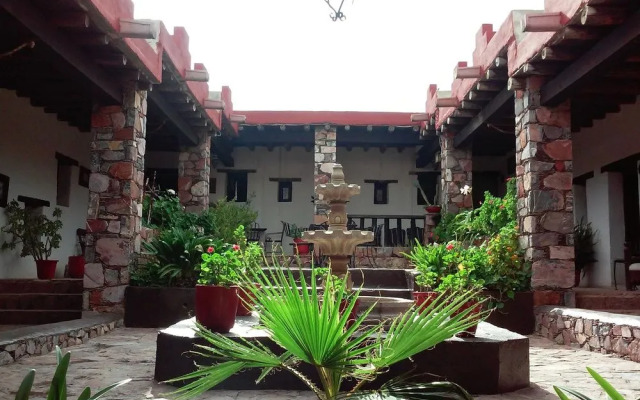 Hotel Ruinas del Real