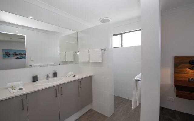 Karrinyup Waters House Rentals