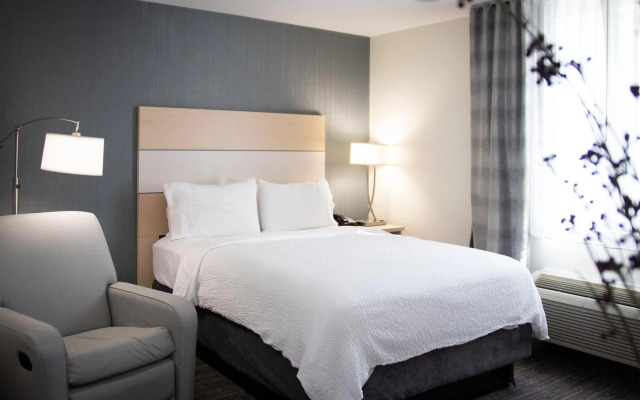 Candlewood Suites Miami Intl Airport-36th St by IHG