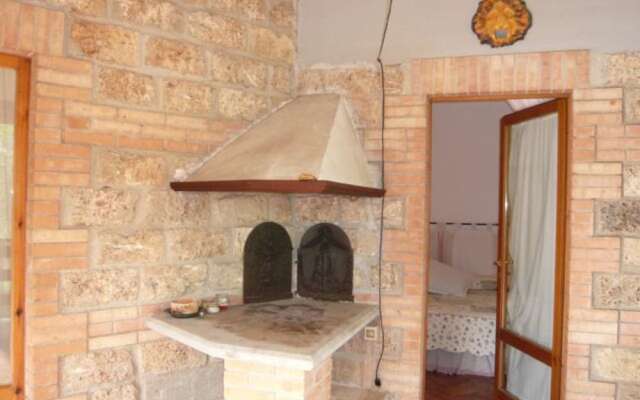 Colleberto Farmhouse