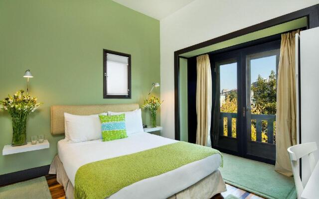 Aubrey Hotel Boutique