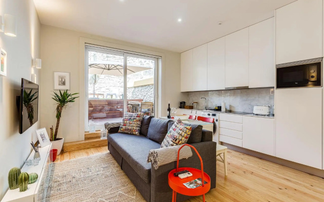 Pinheiro Terrace Downtown Apartment by DA'HOME