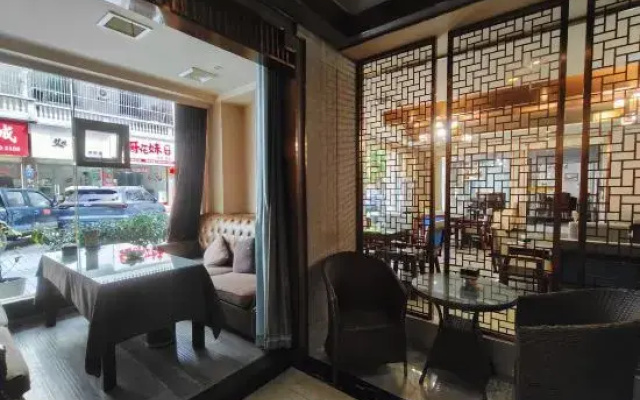 Xichongyang City Hotel