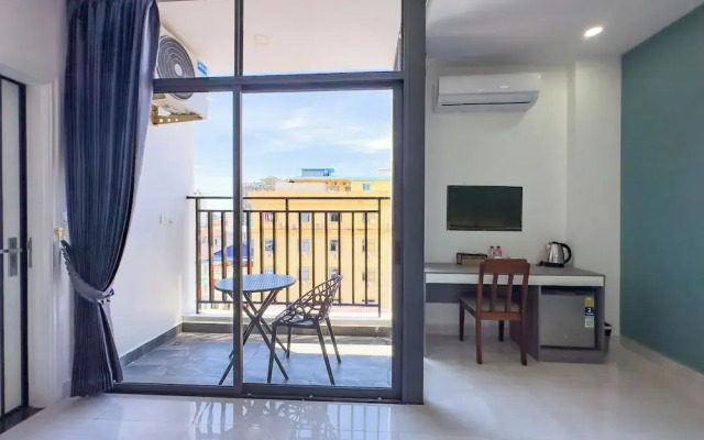 C-Hotel
