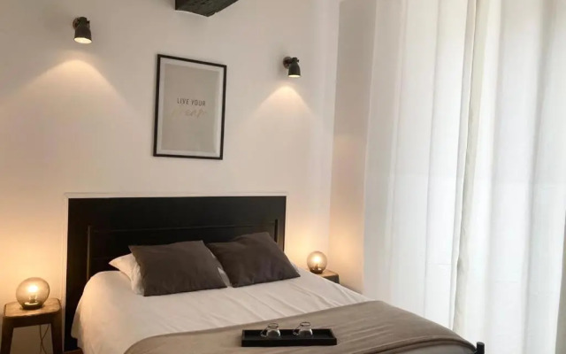 LES HALLES 2 - Hypercentre - TV ORANGE - Fibre