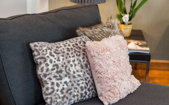 Upscale Kolonaki Experience Elegant Apt