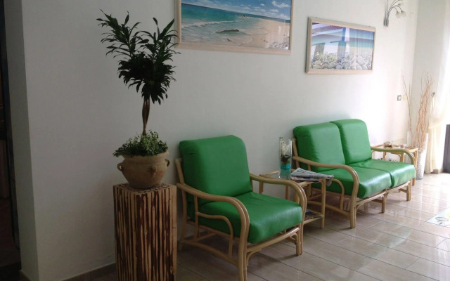 Mistral Hotel