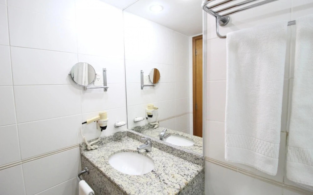 Pineapples Bpremium T5 Bpremium T5 Z10