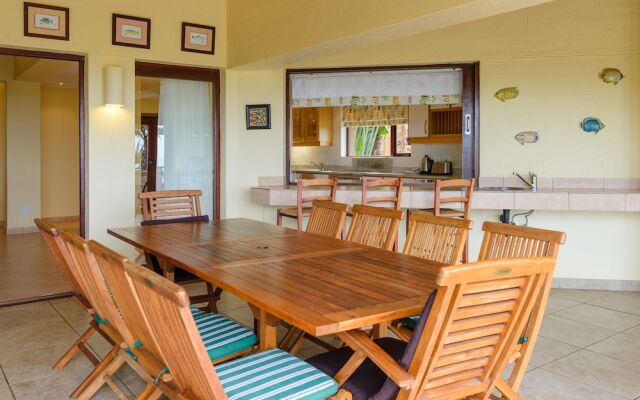 San Lameer Villa Rentals Three Bedroom Luxury 13908