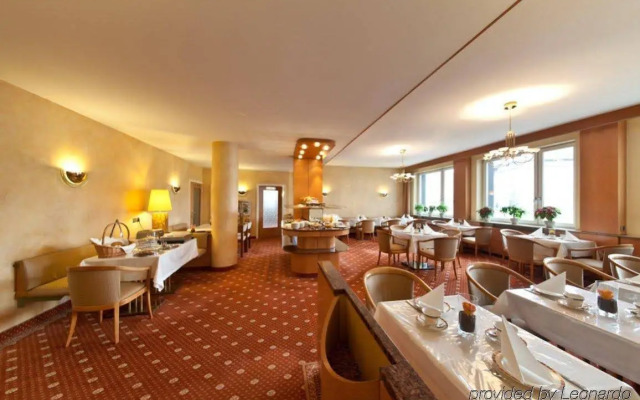 PLAZA INN Rieker Stuttgart Hauptbahnhof