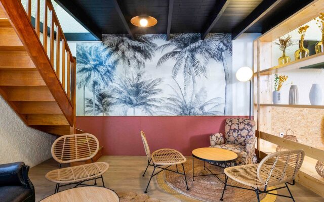 greet Hotel Villeneuve La Garenne