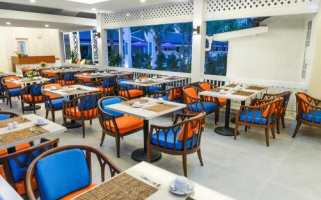 Blu Boat Pool Access Resort and Villas