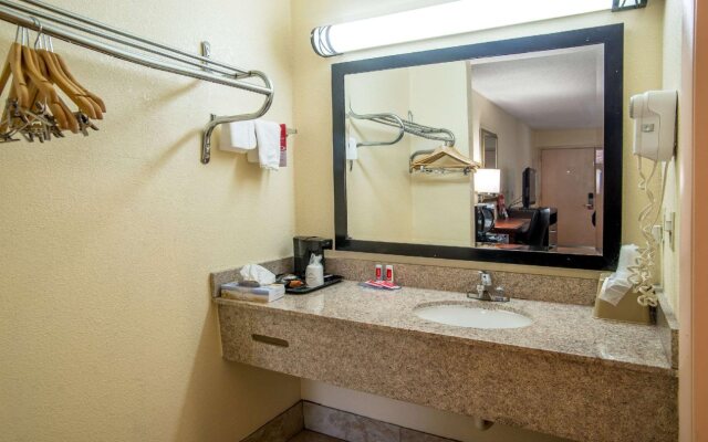Americas Best Value Inn Laurel