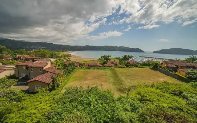 CR Luxury Terrazas 4B 3 Bdrm