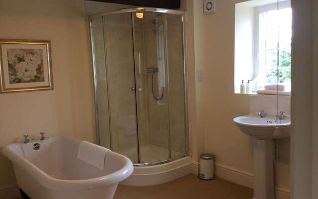 Castle Farm House B&B