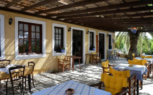 Vagia Hotel