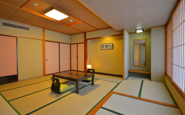Shiobara Yuukaan