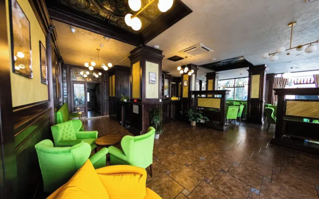 Hotel Daily Plaza