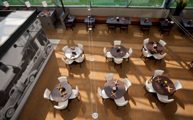 Doubletree Hotel South Bend