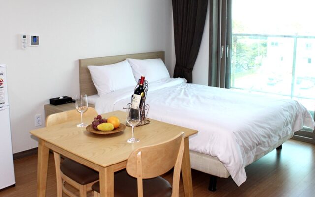 The Blue Jeju Pool villa Resort