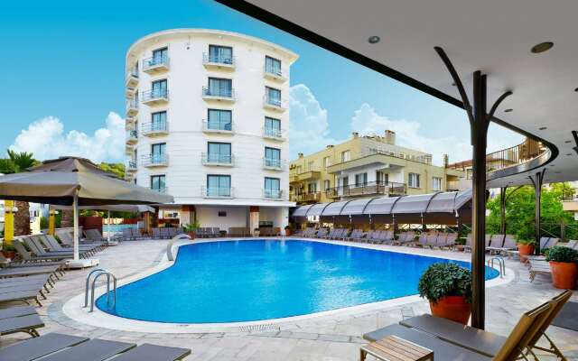 Ayvalik Cinar Hotel