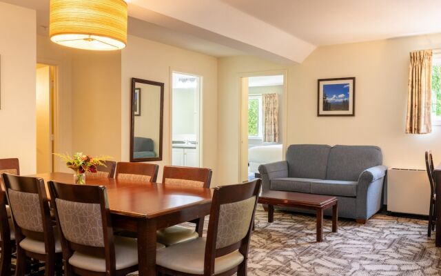 Grand Summit Hotel at Attitash